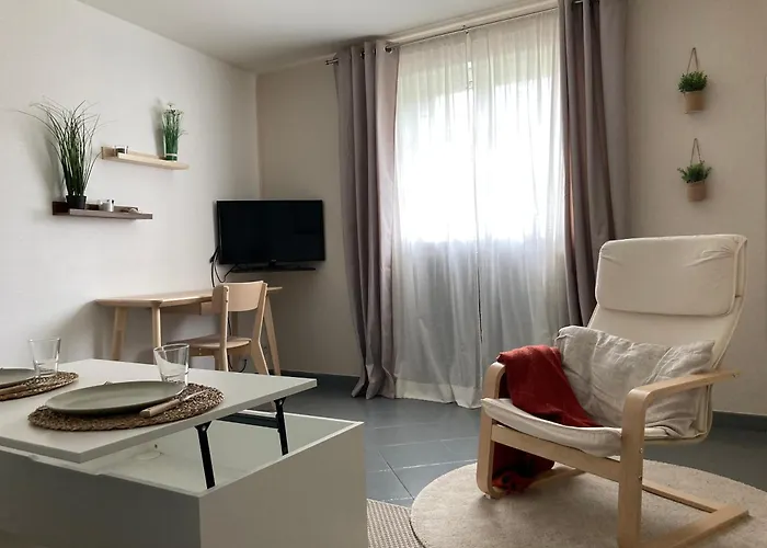 Lejlighed Avec Jardin *