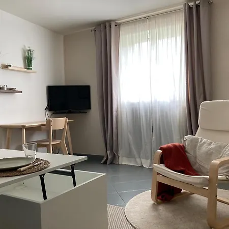 Apartment Avec Jardin *